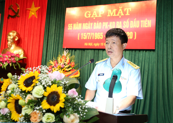 Gặp mặt kỷ niệm 55 năm Báo Phòng không-Không quân ra số đầu tiên