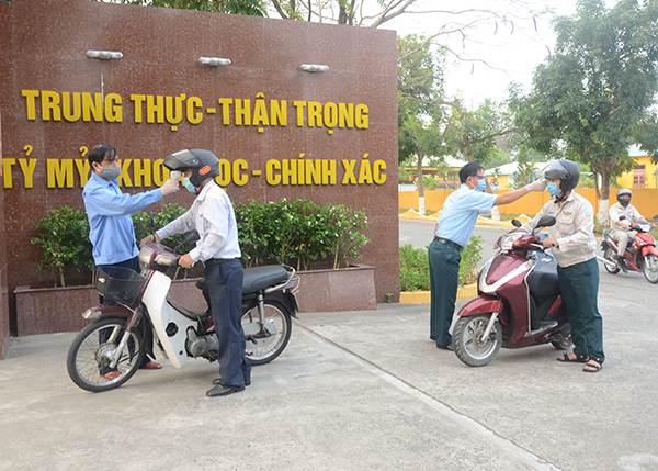 Các đơn vị thuộc Quân chủng Phòng không-Không quân trên địa bàn miền Trung triển khai các biện pháp phòng, chống dịch Covid-19