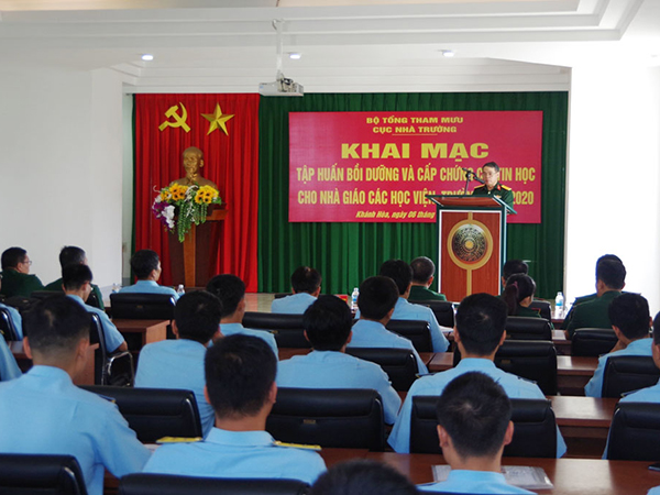Khai mạc Lớp tập huấn bồi dưỡng và cấp chứng chỉ tin học cho cán bộ, giáo viên các học viện, nhà trường quân đội năm 2020