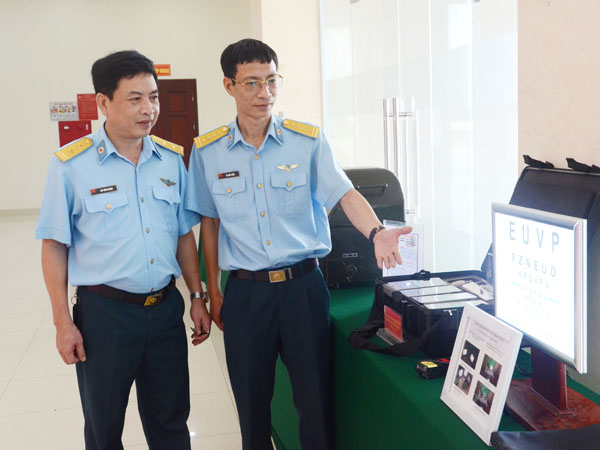 Bác sĩ quân y say mê nghiên cứu khoa học
