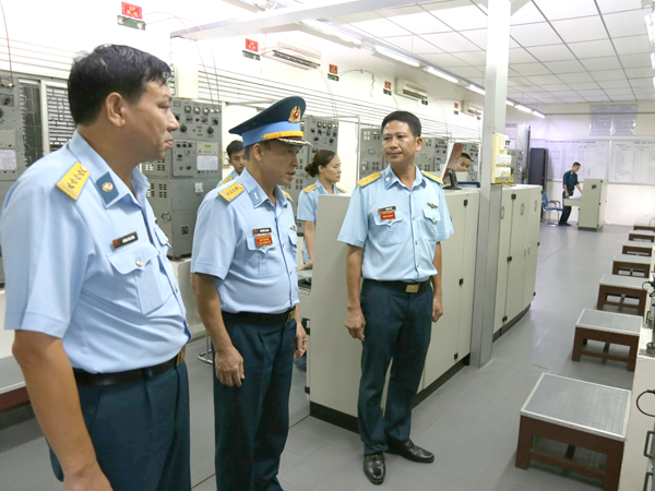 Cục Chính trị Phòng không - Không quân kiểm tra một số đơn vị phía Bắc