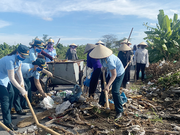 Hội Phụ nữ Sư đoàn 363 hưởng ứng sự kiện truyền thông trực tuyến “Tử tế vì môi trường” năm 2020