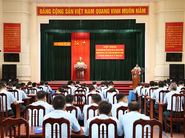 Sư đoàn 361 rút kinh nghiệm công tác giáo dục chính trị, lãnh đạo tư tưởng, giáo dục pháp luật, kỷ luật