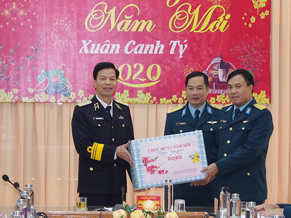 Bộ Tổng Tham mưu QĐND Việt Nam thăm và chúc Tết tại Sư đoàn 371