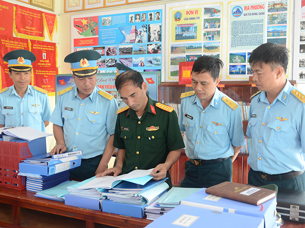 Bộ Quốc phòng kiểm tra Sư đoàn 375