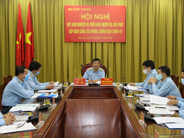 Bộ Quốc phòng rút kinh nghiệm và triển khai nhiệm vụ, giải pháp cấp bách công tác phòng, chống dịch Covid-19