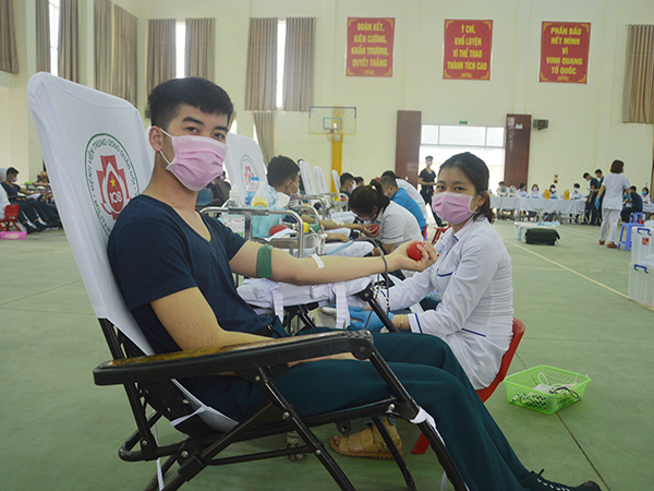 Học viện Phòng không-Không quân tổ chức hiến máu đợt 1 năm 2020
