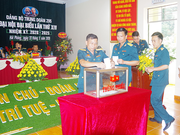Đảng bộ Trung đoàn Ra đa 295 Đại hội đại biểu lần thứ XIV