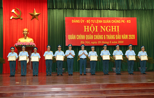 Quân chủng Phòng không-Không quân tổ chức hội nghị quân chính 6 tháng đầu năm 2020