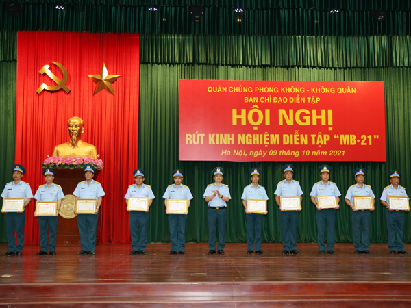 Quân chủng Phòng không - Không quân tổ chức thành công Diễn tập “MB-21”