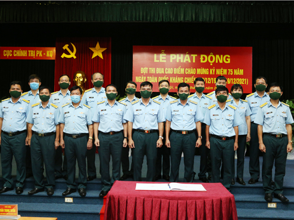 Các cơ quan, đơn vị trong Quân chủng Phòng không - Không quân phát động thi đua chào mừng kỷ niệm 75 năm Ngày toàn quốc kháng chiến