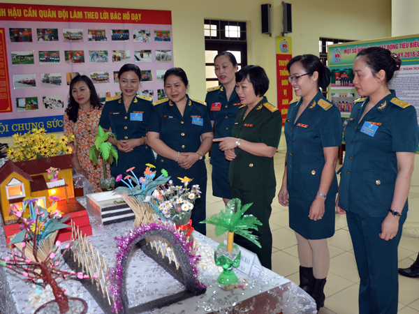 Gắn phong trào với thực hiện nhiệm vụ