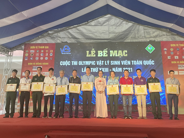 Khẳng định vị thế ở sân chơi trí tuệ toàn quốc