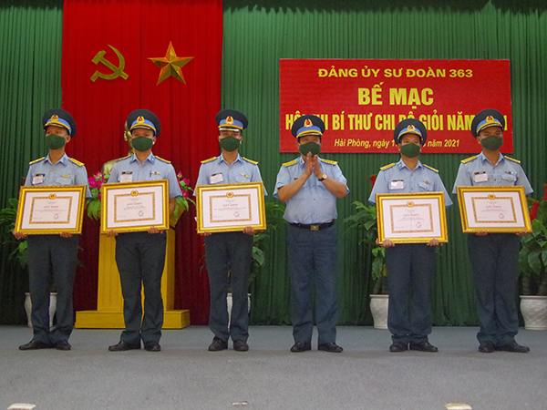 Đảng ủy Sư đoàn 363 tổ chức Hội thi Bí thư chi bộ giỏi năm 2021