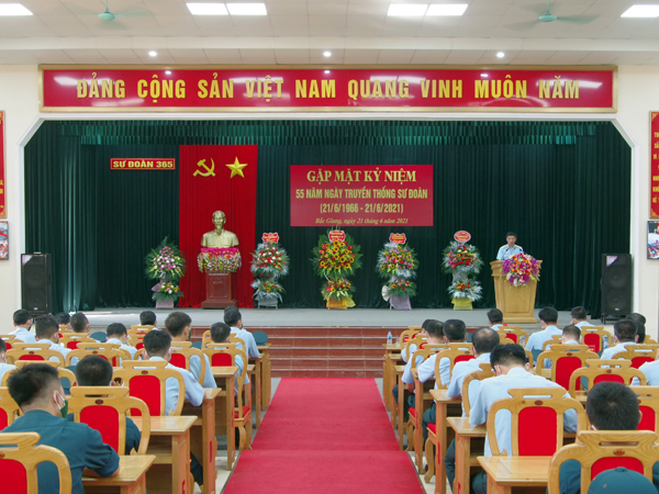Sư đoàn 365 gặp mặt kỷ niệm 55 năm Ngày truyền thống