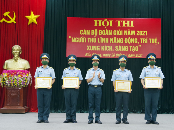 Sư đoàn 365 tổ chức Hội thi Cán bộ Đoàn giỏi năm 2021