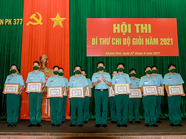 Sư đoàn 377 tổ chức Hội thi Bí thư chi bộ giỏi năm 2021