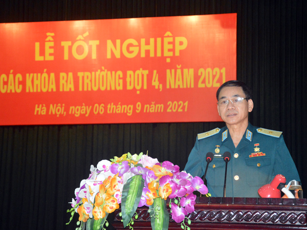 Học viện Phòng không - Không quân tổ chức Lễ tốt nghiệp các khóa ra trường đợt 4 năm 2021