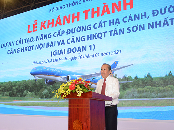 Khánh thành giai đoạn 1 các Dự án Cải tạo, nâng cấp đường cất hạ cánh, đường lăn Cảng HKQT Nội Bài và Cảng HKQT Tân Sơn Nhất