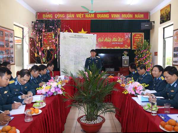 Quân chủng Phòng không - Không quân kiểm tra sẵn sàng chiến đấu và chúc Tết các đơn vị khu vực phía Bắc
