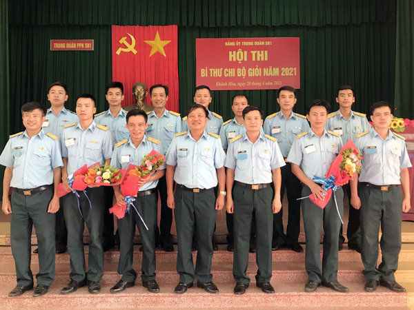 Trung đoàn 213 và Trung đoàn 591 tổ chức Hội thi Bí thư chi bộ giỏi năm 2021