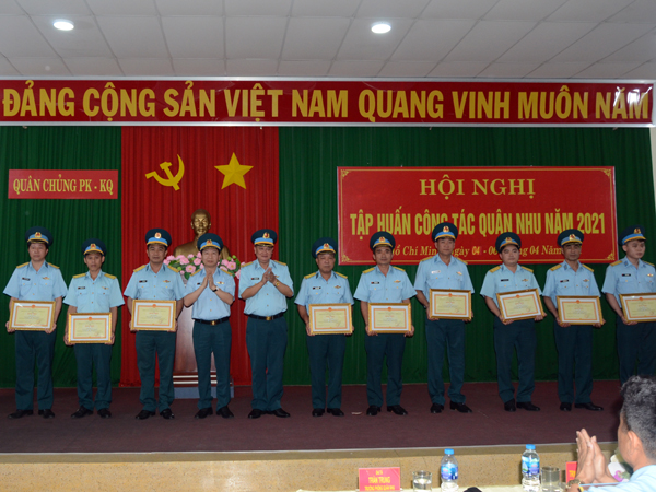 Quân chủng Phòng không-Không quân tập huấn ngành Quân nhu năm 2021