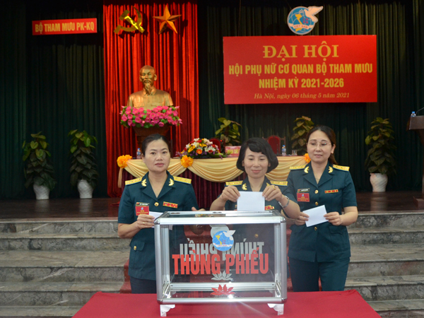 Hội Phụ nữ cơ quan Bộ Tham mưu Quân chủng PK-KQ tổ chức Đại hội nhiệm kỳ 2021-2026