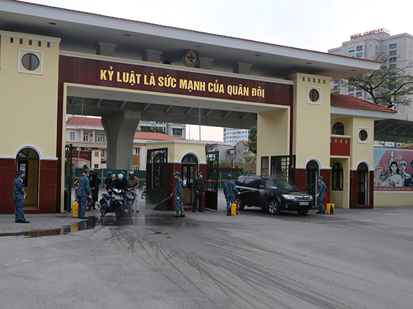 Quân đội tăng cường các biện pháp cấp bách phòng, chống dịch COVID-19