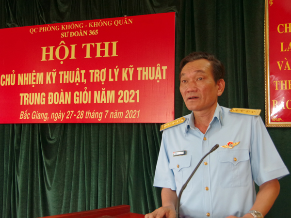 Sư đoàn 365 tổ chức Hội thi Chủ nhiệm kỹ thuật, trợ lý kỹ thuật trung đoàn giỏi năm 2021