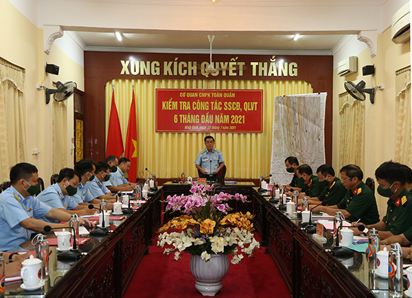 Cơ quan Chủ nhiệm Phòng không toàn quân kiểm tra các đơn vị Phòng không lục quân