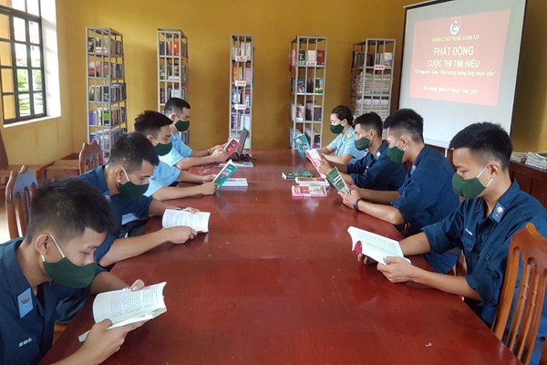 Trung đoàn 228 phát huy tốt vai trò xung kích của tuổi trẻ