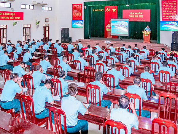 Sư đoàn 377 tổ chức tập huấn cán bộ năm 2022