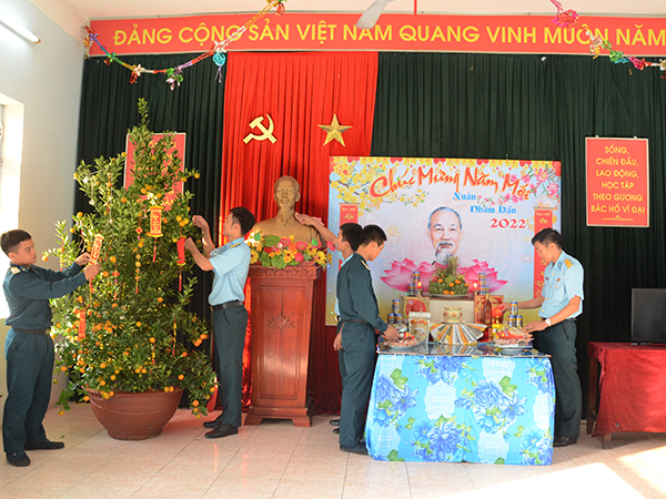 Sư đoàn 375 tổ chức chương trình Lễ hội “Xuân canh trời”