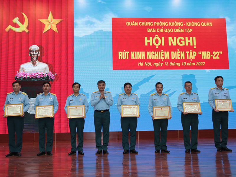 Quân chủng Phòng không - Không quân tổ chức thành công Diễn tập “MB-22”