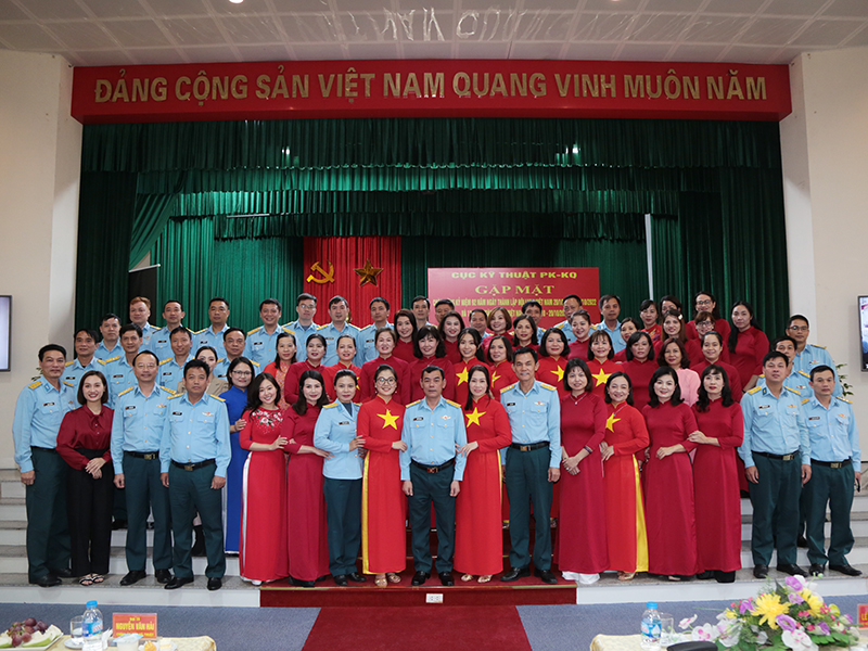 Các cơ quan, đơn vị trong Quân chủng PK-KQ gặp mặt nhân kỷ niệm 92 năm Ngày thành lập Hội Liên hiệp Phụ nữ Việt Nam