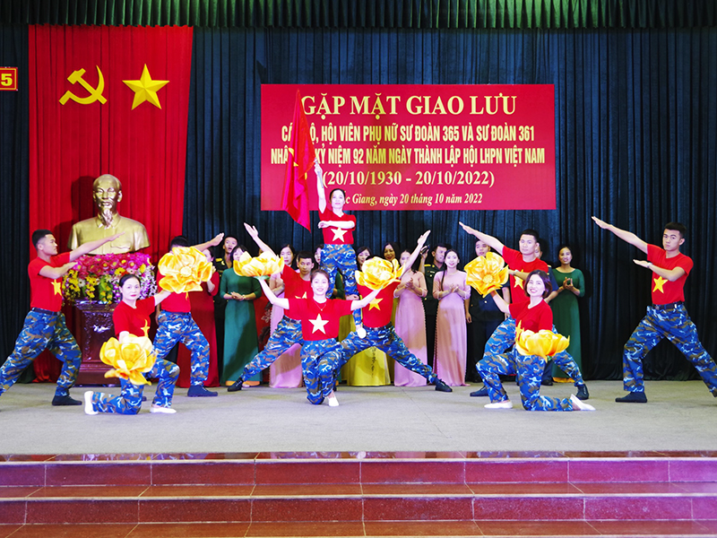 Các cơ quan, đơn vị trong Quân chủng PK-KQ gặp mặt nhân kỷ niệm 92 năm Ngày thành lập Hội Liên hiệp Phụ nữ Việt Nam