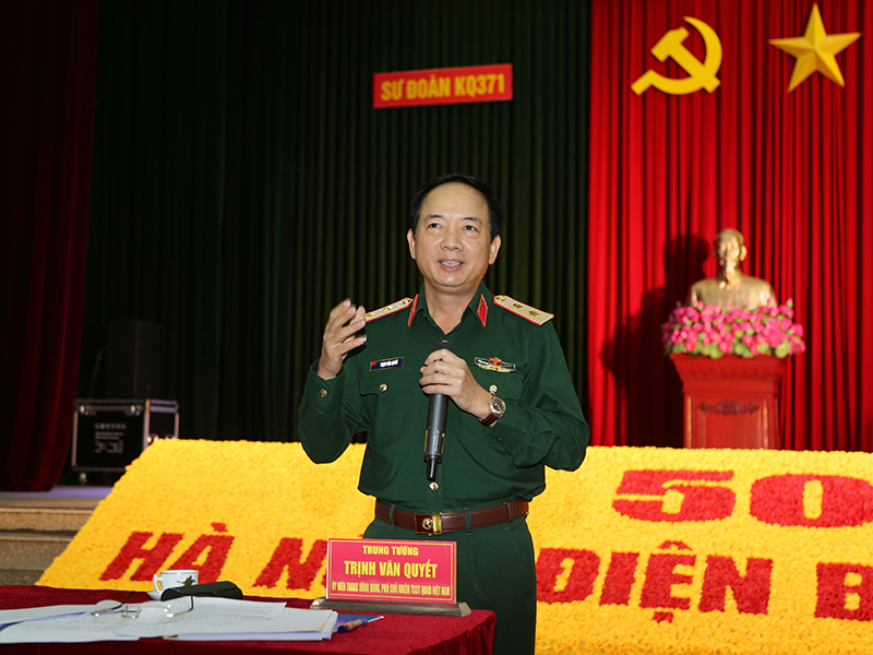 Tổng cục Chính trị kiểm tra công tác chuẩn bị tổ chức Lễ phát động thi đua cao điểm “50 ngày thi đua lập công quyết thắng” tại Sư đoàn 371