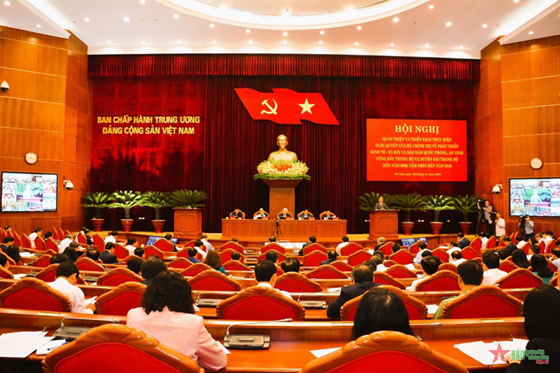Hội nghị triển khai thực hiện Nghị quyết của Bộ Chính trị về vùng Bắc Trung Bộ và duyên hải Trung Bộ