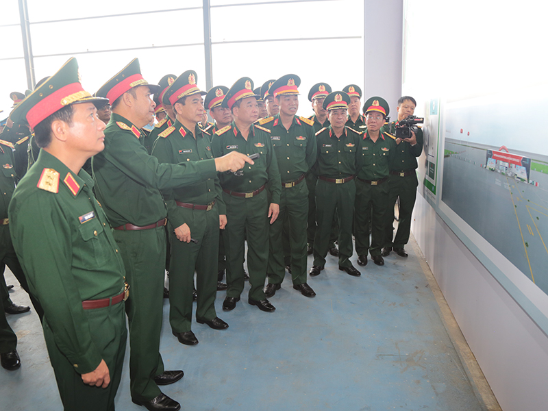 Bộ Quốc phòng kiểm tra công tác chuẩn bị tổ chức Triển lãm Quốc phòng quốc tế Việt Nam 2022