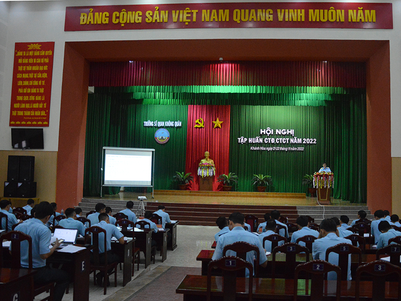 Trường Sĩ quan Không quân tập huấn CTĐ, CTCT năm 2022