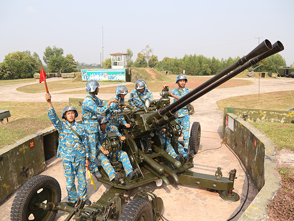 “Nước rút” trước ngày hội bắn
