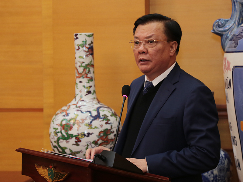 Bí thư Thành ủy Hà Nội Đinh Tiến Dũng thăm Quân chủng Phòng không - Không quân