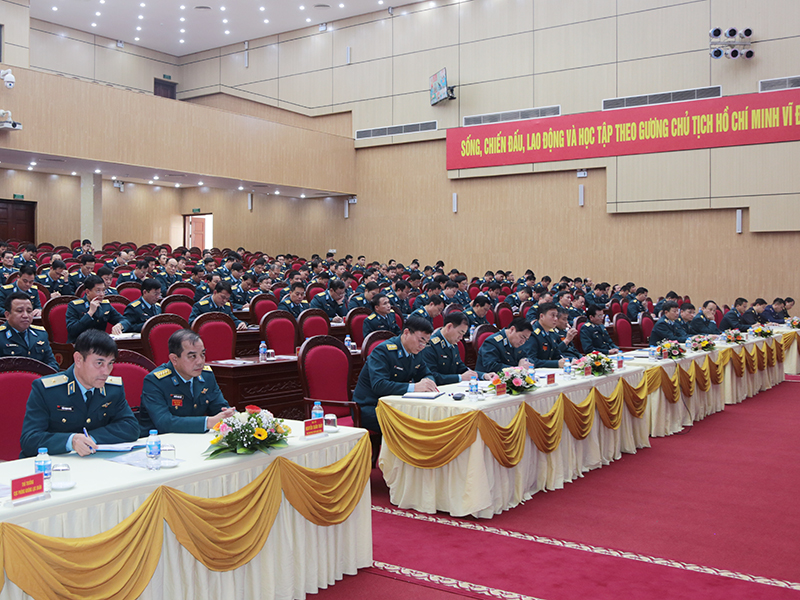 Quân chủng Phòng không - Không quân tổng kết công tác huấn luyện chiến đấu, bảo đảm an toàn bay năm 2022