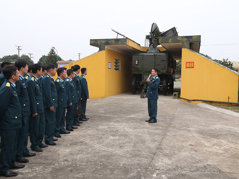 Quân chủng Phòng không - Không quân tập huấn ngành Pháo phòng không - Tên lửa tầm thấp năm 2022