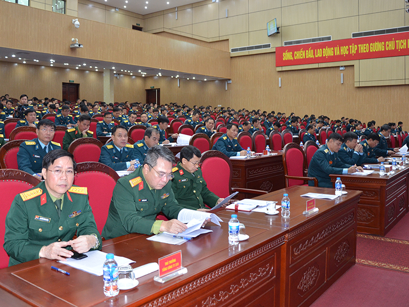 Hội nghị toàn quốc nghiên cứu, học tập, quán triệt Nghị quyết Hội nghị Trung ương 6, khóa XIII