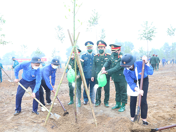 Bộ Quốc phòng tổ chức Lễ phát động Tết trồng cây năm 2022 hưởng ứng Chương trình trồng 1 tỷ cây xanh - Vì một Việt Nam xanh