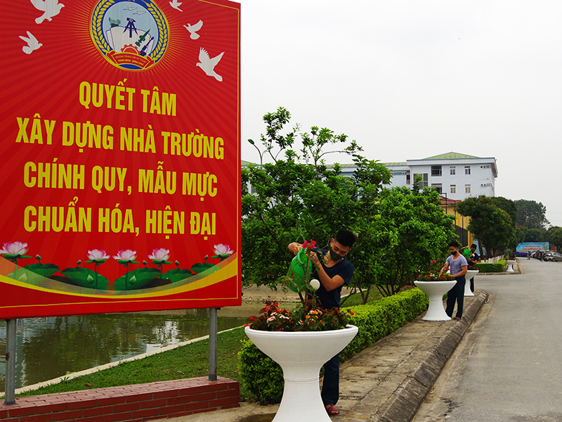 Trường Cao đẳng Kỹ thuật PK-KQ xây dựng cảnh quan môi trường “xanh, sạch, đẹp”