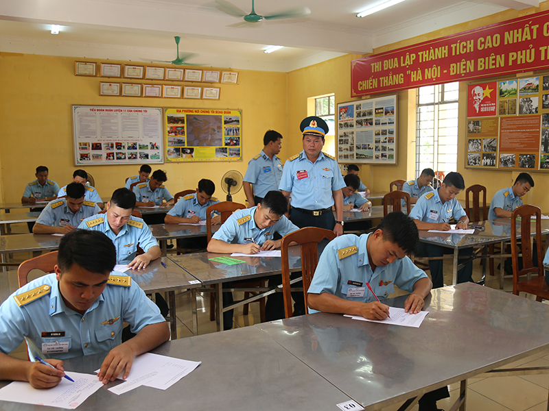 Quân chủng Phòng không-Không quân khai mạc Hội thi đại đội trưởng pháo phòng không giỏi năm 2022