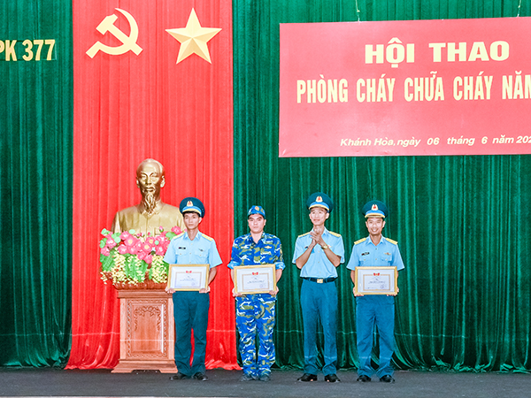 Sư đoàn 377 tổ chức Hội thao phòng cháy chữa cháy năm 2022