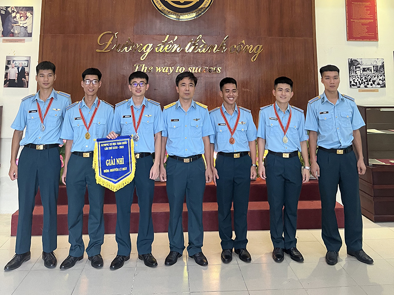 Học viện Phòng không - Không quân đạt thành tích cao trong Hội thi Olympic Cơ học toàn quốc lần thứ 32